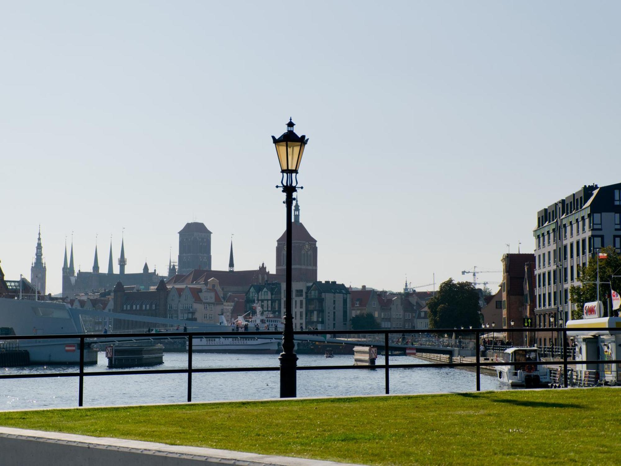 Mostek 32 Silent Apartment Gdańsk Kültér fotó